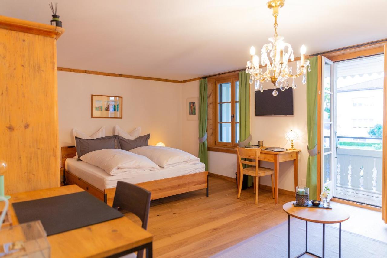Gasthof zum Schlüssel Ueberstorf Zimmer foto