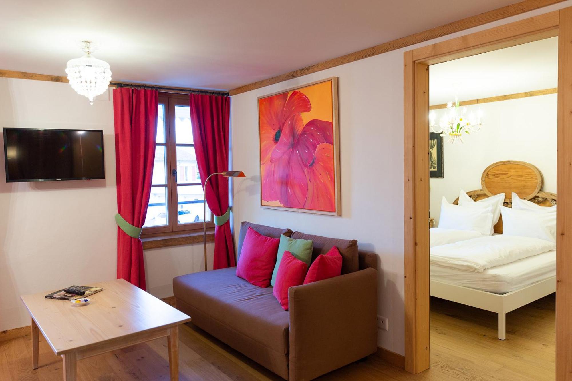 Gasthof zum Schlüssel Ueberstorf Zimmer foto