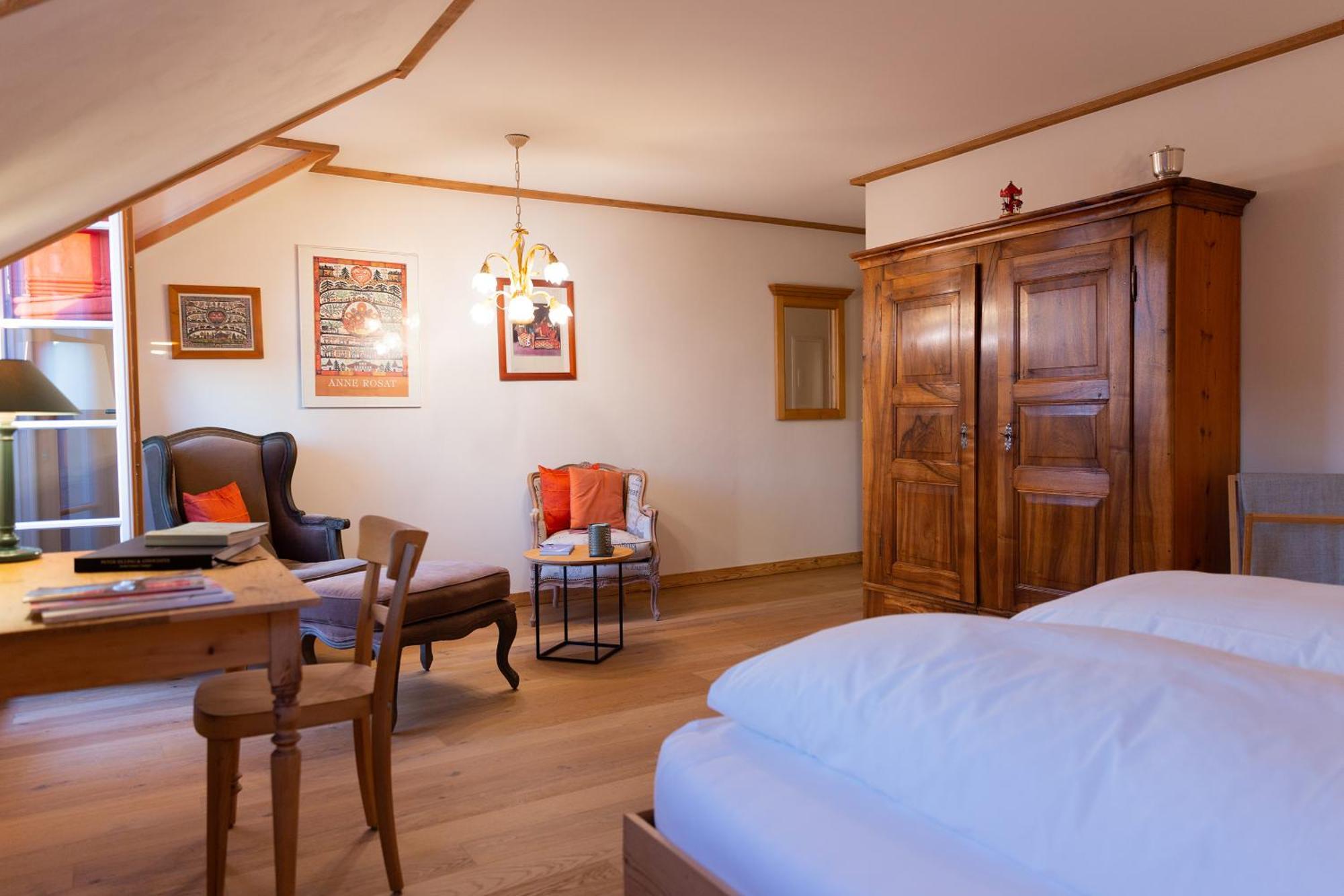Gasthof zum Schlüssel Ueberstorf Zimmer foto